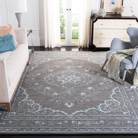 Safavieh Glamour 8'-0" x 10'-0" Rug in Dark Grey