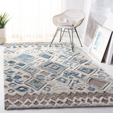 Safavieh Casablanca Shag 5'-0" x 8'-0" Rug in Beige / Navy