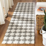Safavieh Natura 2'-3" x 8'-0" Rug in Black / Ivory