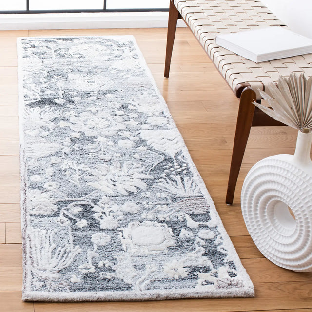 Safavieh Glamour 2'-3" x 8'-0" Rug in Grey / Ivory