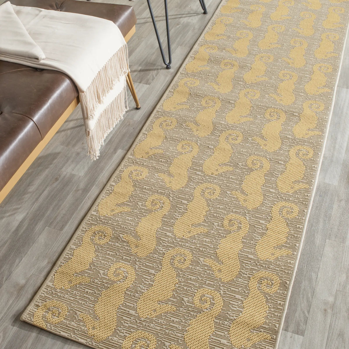 Safavieh Courtyard 2'-3" x 8'-0" Rug in Beige / Yellow
