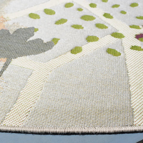 Safavieh Barbados 500 5'-3" x 5'-3" Rug in Grey / Pink
