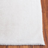 Safavieh Faux Fur Rug 5'-0" x 8'-0" Rug in Ivory