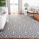 Safavieh Dhurries 10'-0" x 14'-0" Rug in Grey / Ivory