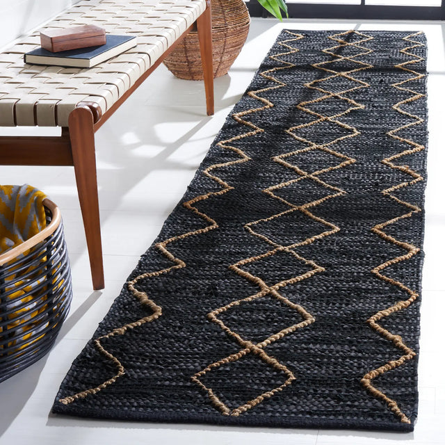 Safavieh Vintage Leather 2'-3" x 11'-0" Rug in Black / Natural