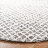 Safavieh Micro-Loop 5'-0" x 5'-0" Rug in Grey / Ivory