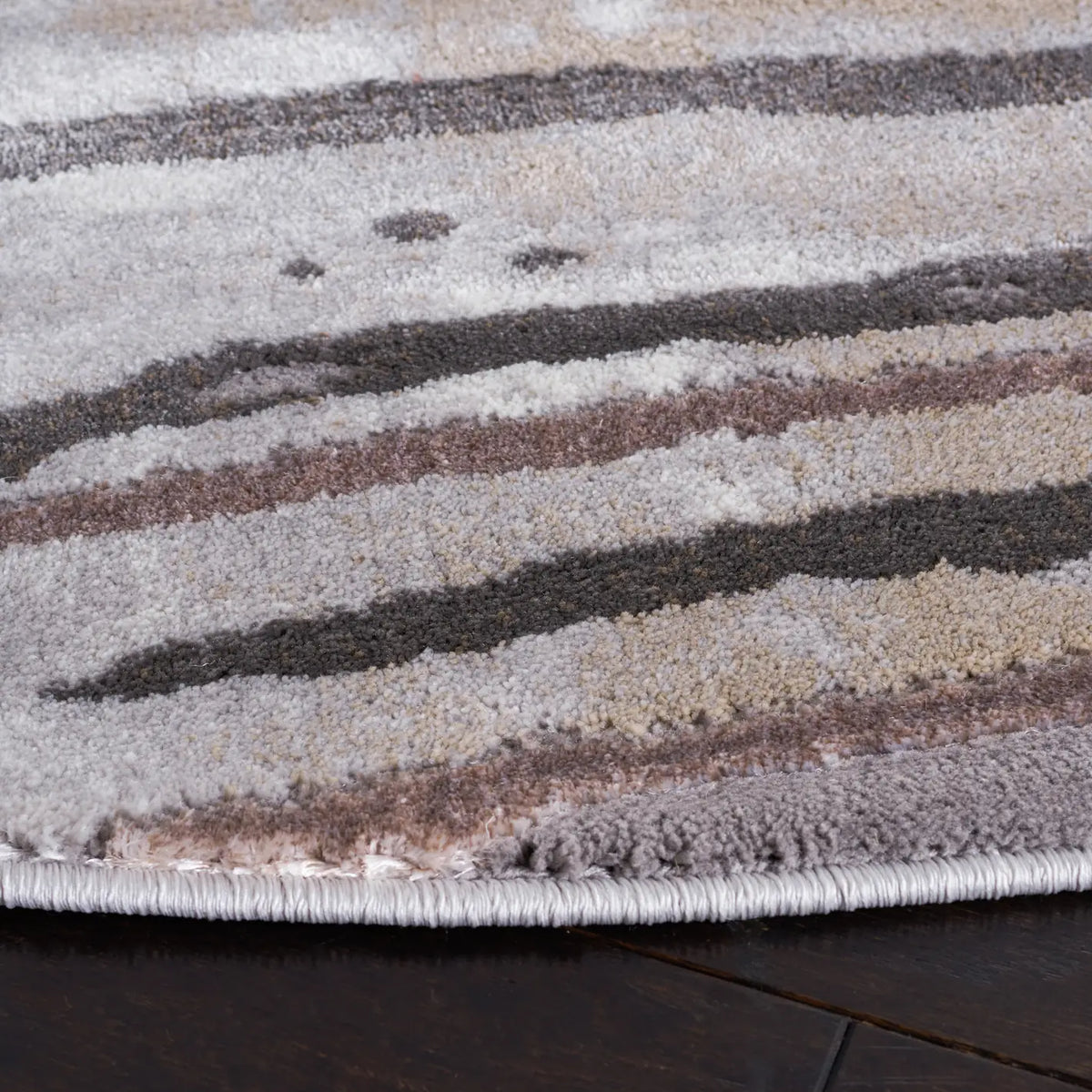 Safavieh Craft 6'-7" x 6'-7" Rug in Grey / Beige