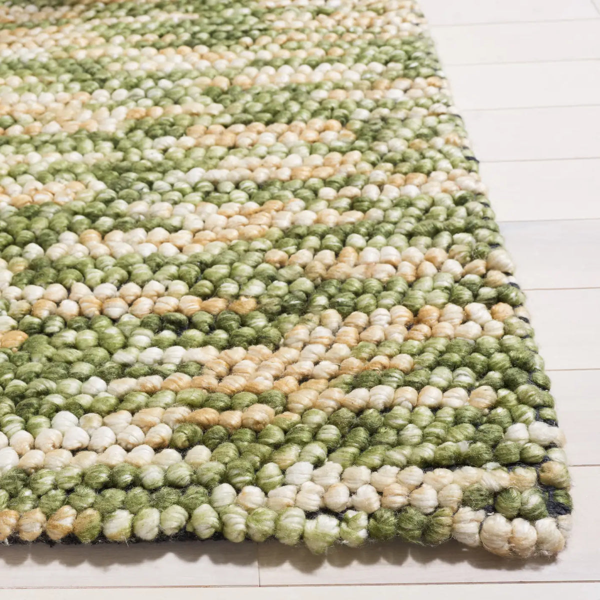 Safavieh Natura 6'-0" x 9'-0" Rug in Yellow / Green