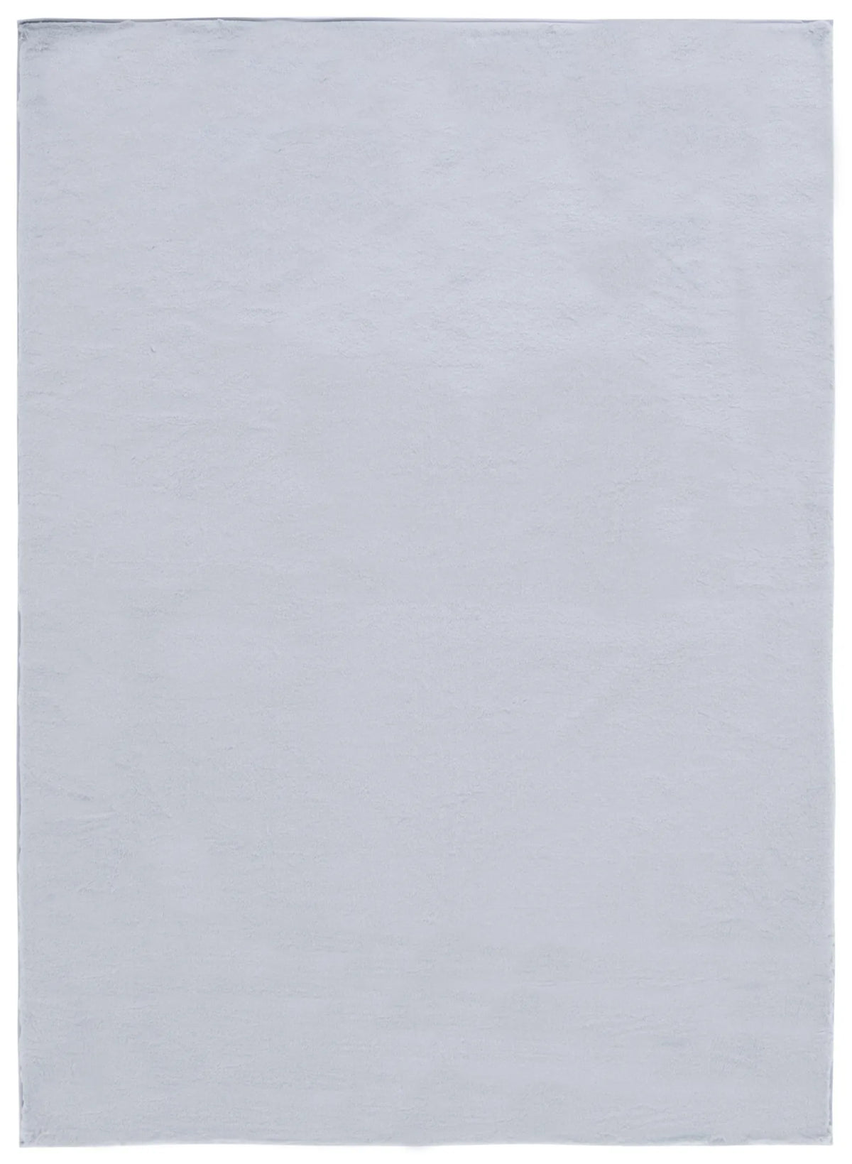 Safavieh Faux Rabbit Fur 5'-0" x 7'-0" Rug in Silver