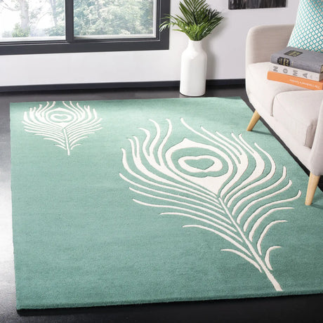 Safavieh Soho 5'-0" x 8'-0" Rug in Teal / Ivory