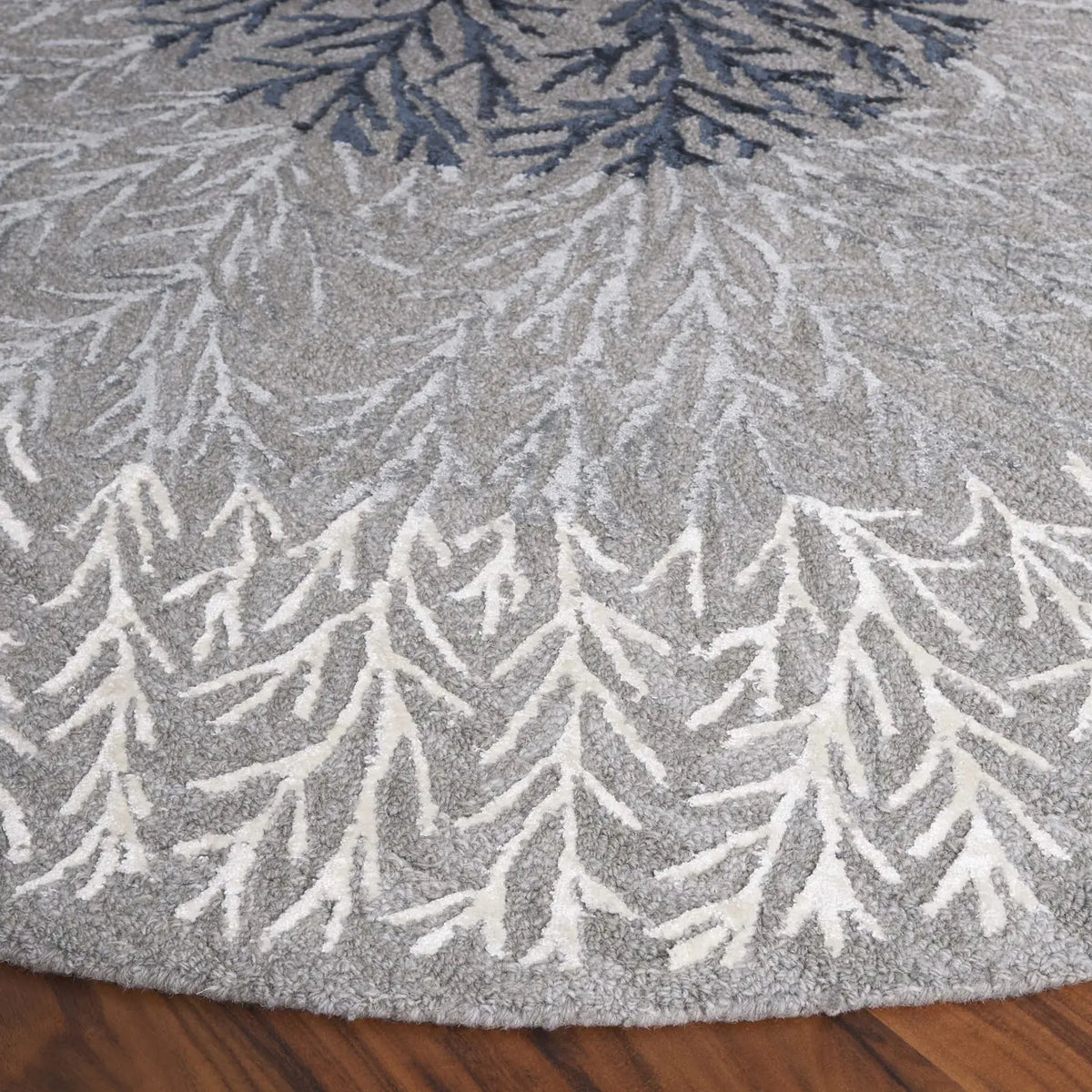 Safavieh Soho 6'-0" x 6'-0" Rug in Grey / Ivory