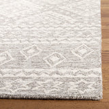 Safavieh Micro-Loop 5'-0" x 8'-0" Rug in Dark Grey / Ivory
