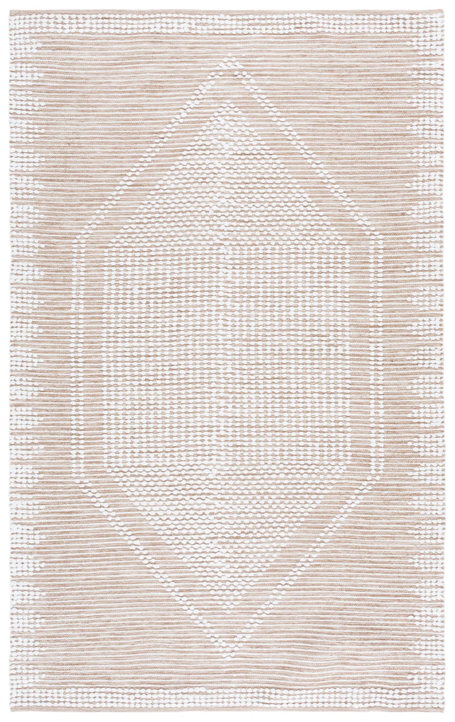 Safavieh Montauk 4'-0" x 6'-0" Rug in Beige / Ivory