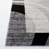 Safavieh Skyler 4'-5" x 6'-5" Rug in Grey / Red