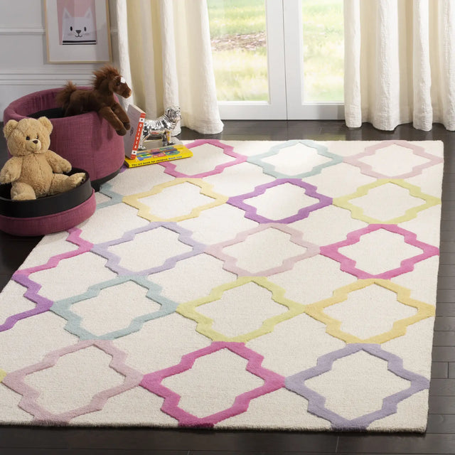 Safavieh Safavieh Kids 4'-0" x 6'-0" Rug in Ivory / Multi