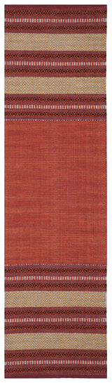 Safavieh Montauk 2'-6" x 6'-0" Rug in Red / Ivory