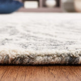 Safavieh Abstract 4'-0" x 6'-0" Rug in Ivory / Grey