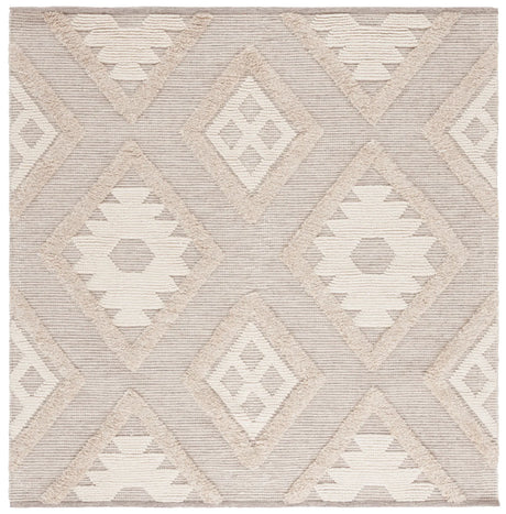Safavieh Natura 6'-0" x 6'-0" Rug in Beige / Light Grey