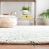 Safavieh Martha Stewart 300 4'-0" x 6'-0" Rug in Ivory / Green