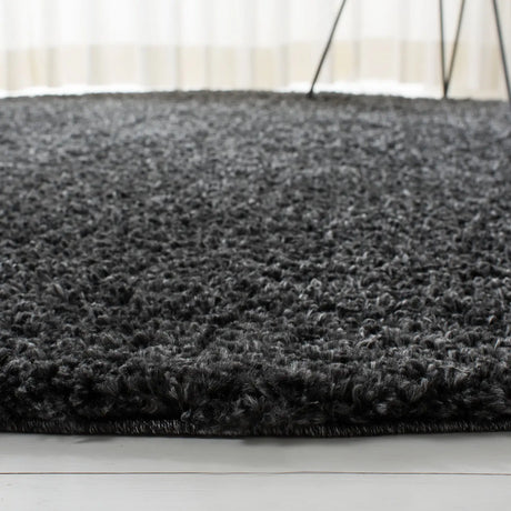 Safavieh August Shag 900 5'-3" x 5'-3" Rug in Charcoal