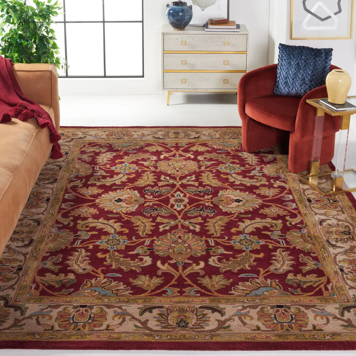 Safavieh Heritage 9'-6" x 13'-6" Rug in Red / Ivory