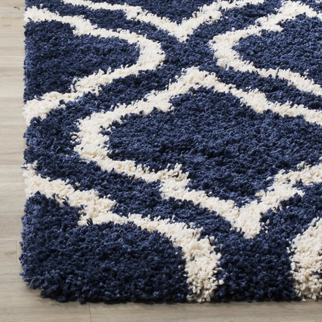 Safavieh Hudson Shag 5'-3" x 7'-6" Rug in Navy / Ivory