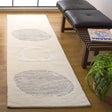 Safavieh Fifth Avenue 2'-3" x 8'-0" Rug in Ivory / Grey