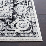 Safavieh Tulum 4'-0" x 6'-0" Rug in Ivory / Black
