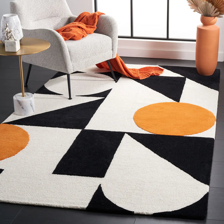Safavieh Rodeo Drive 4'-0" x 6'-0" Rug in Rust / Black