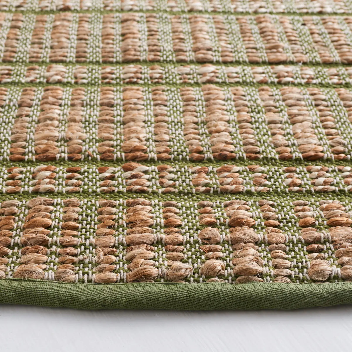 Safavieh Natural Fiber 7'-0" x 7'-0" Rug in Green / Natural
