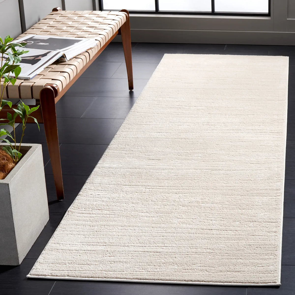 Safavieh Whisper 2'-6" x 8'-0" Rug in Ivory / Taupe