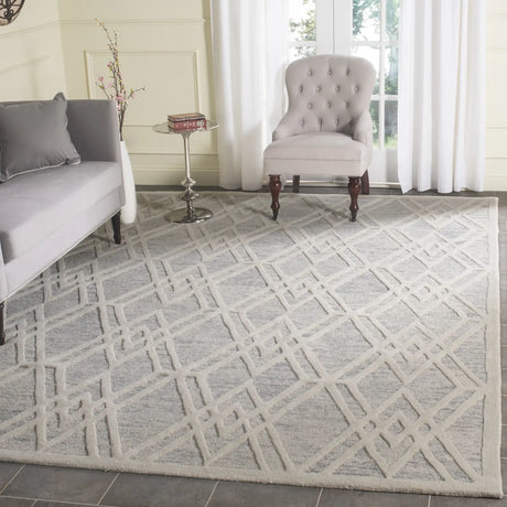 Safavieh Cambridge 8'-0" x 10'-0" Rug in Grey / Ivory