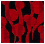 Safavieh Soho 6'-0" x 6'-0" Rug in Black / Red