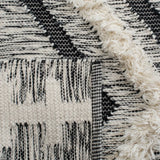Safavieh Kenya 6'-0" x 9'-0" Rug in Ivory / Black