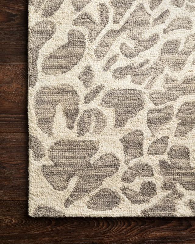 Loloi Masai Mas-02 Grey / Ivory Rugs - corner on wood