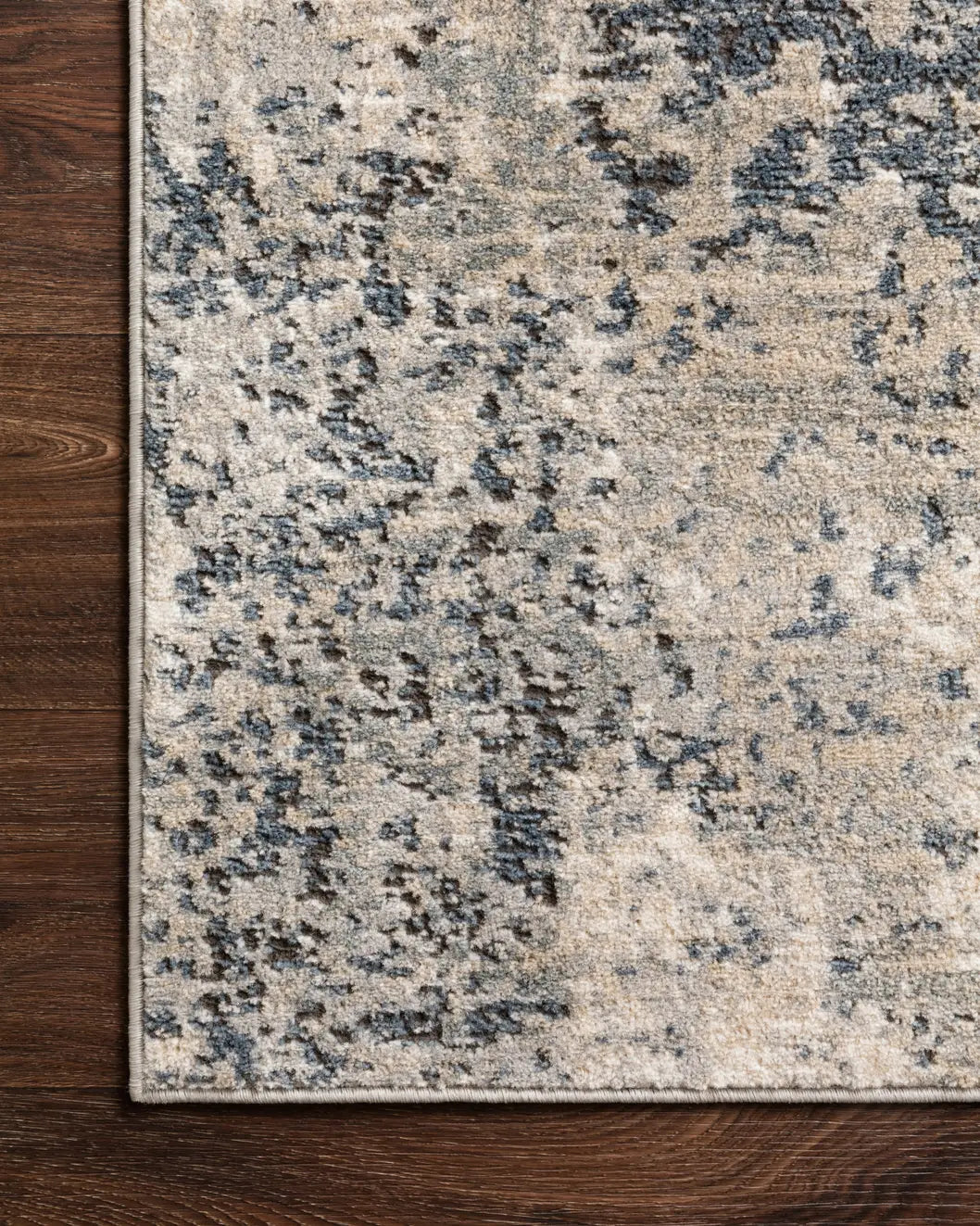 Loloi Teagan Tea-07 Natural/Denim Rugs - corner on wood