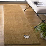 Safavieh Himalaya 2'-3" x 8'-0" Rug in Gold