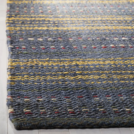 Safavieh Natural Fiber 4'-0" x 6'-0" Rug in Blue / Gold