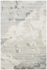 Safavieh Tibetan 6'-0" x 9'-0" Rug in Silver