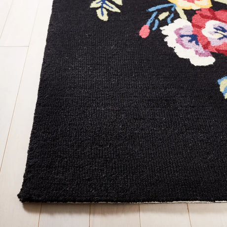 Safavieh Chelsea 4'-0" x 6'-0" Rug in Black / Rose