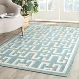 Safavieh Dhurries 4'-0" x 6'-0" Rug in Seafoam / Ivory