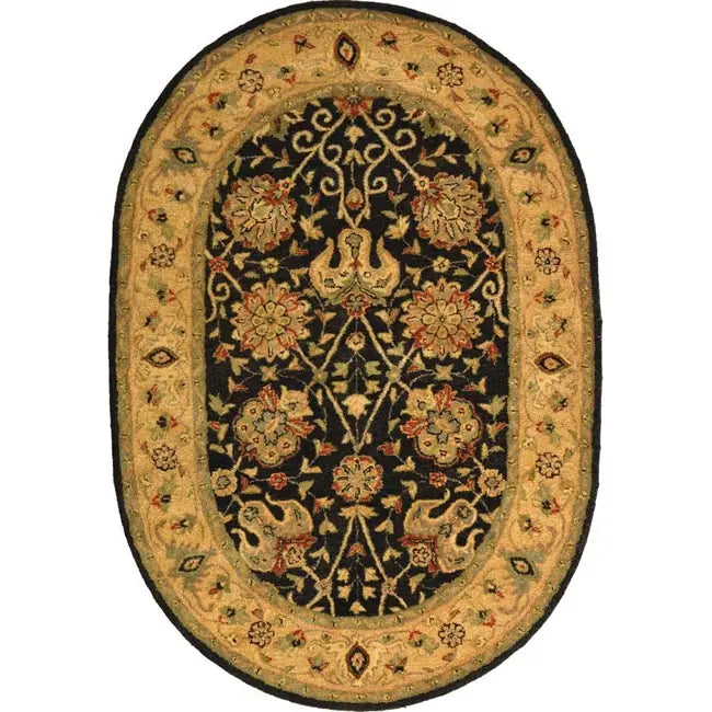 Safavieh Antiquity 4'-6" x 6'-6" Rug in Black