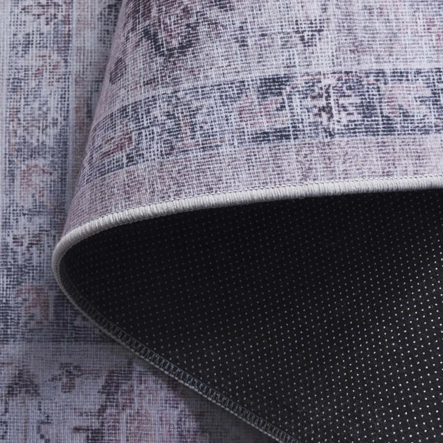 Safavieh Tucson 4'-0" x 6'-0" Rug in Grey / Light Fuchsia