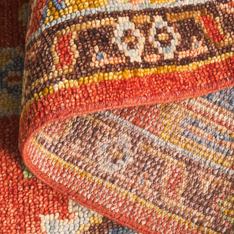 Safavieh Samarkand 6'-0" x 9'-0" Rug in Rust / Brown