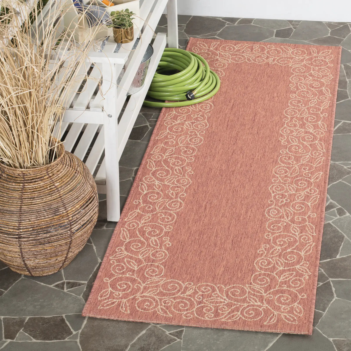 Safavieh Courtyard 2'-3" x 6'-7" Rug in Terracotta / Beige
