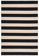 Safavieh Courtyard 4'-0" x 5'-7" Rug in Beige / Black