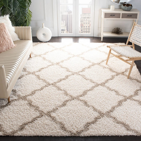 Safavieh Sgd-Dallas Shag 10'-0" x 14'-0" Rug in Ivory / Beige