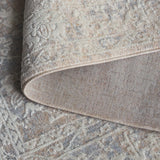Safavieh Serena 200 5'-3" x 7'-6" Rug in Blue / Ivory Beige