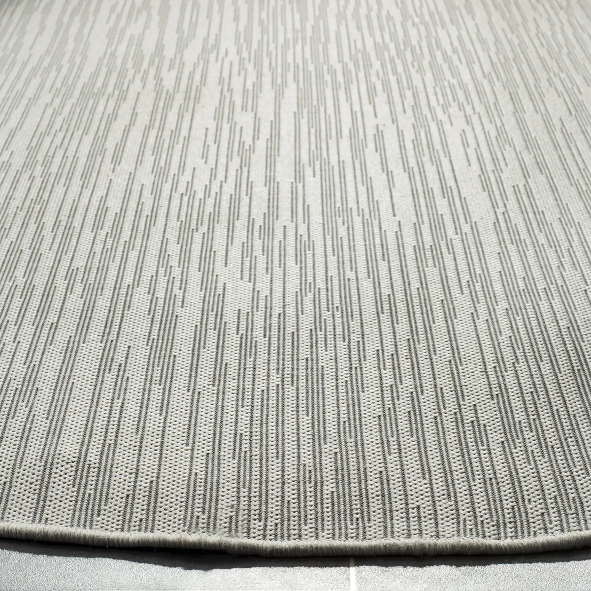 Safavieh Courtyard 6'-7" x 6'-7" Rug in Light Grey