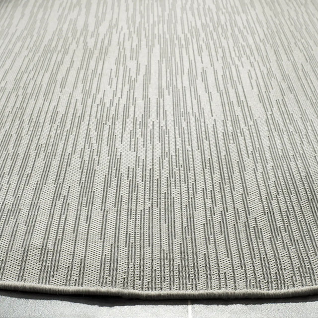 Safavieh Courtyard 6'-7" x 6'-7" Rug in Light Grey